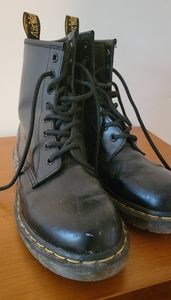 DOC MARTENS 1460 WOMEN'S SMOOTH LEATHER LACE UP BOOTS